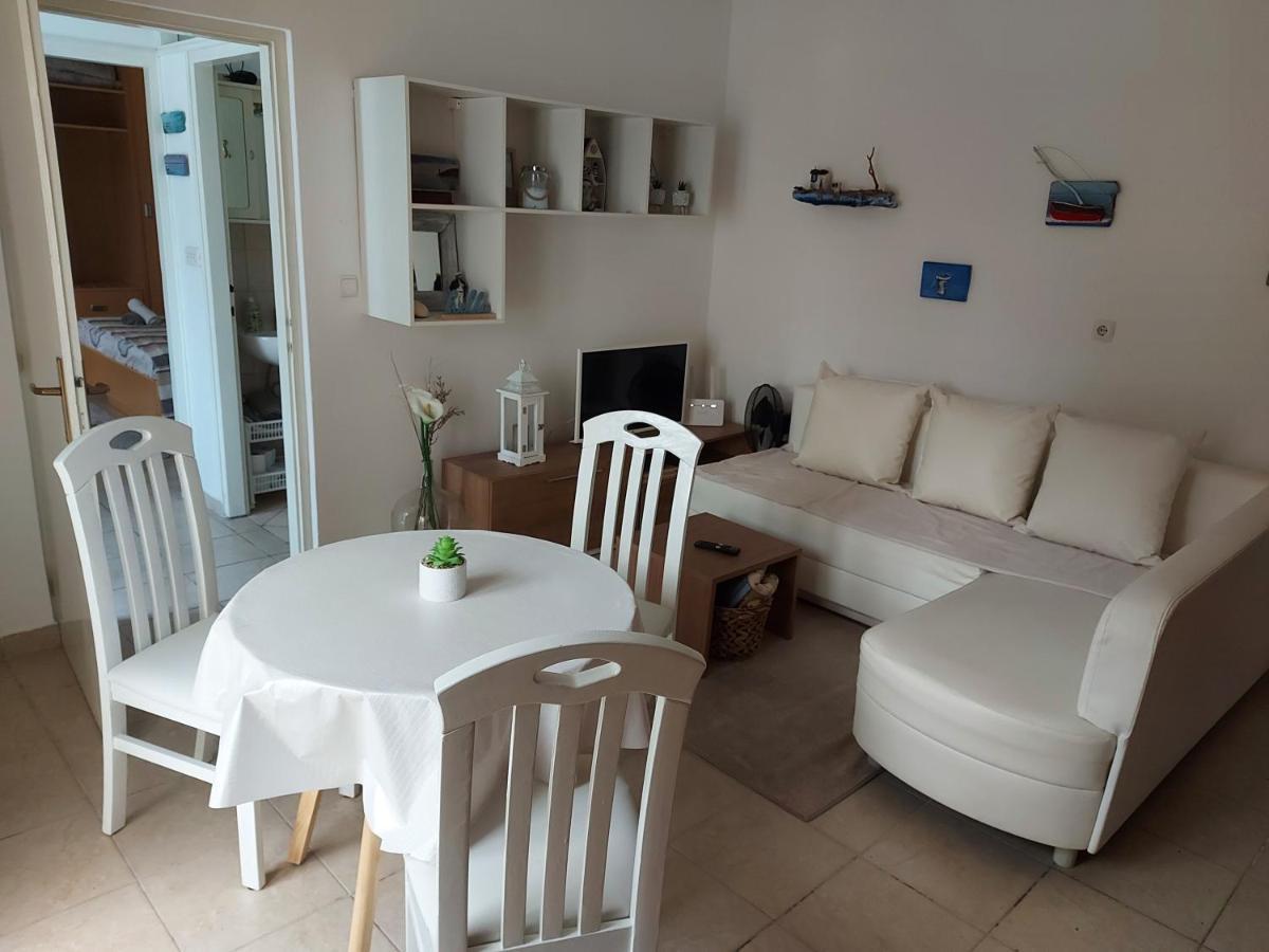 Villa Little House Kucica Banjol Exterior foto